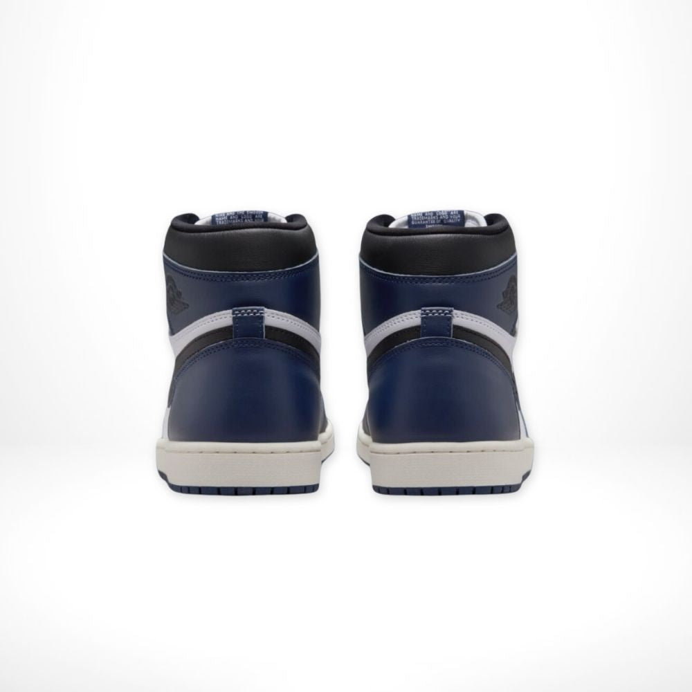 Air Jordan 1 Retro High OG in Midnight Navy - product image from the listing.