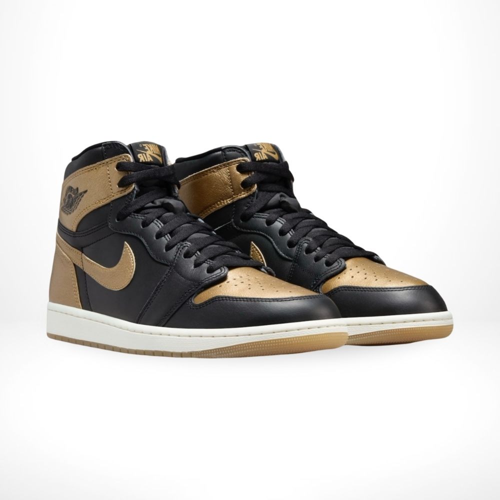 Air Jordan 1 Retro High OG in Metallic Gold Black - product image from the listing.