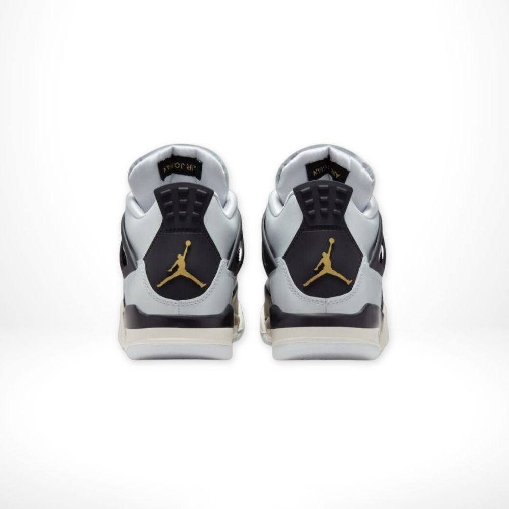 Air Jordan 4 GS in Pure Platinum - product image from the listing.