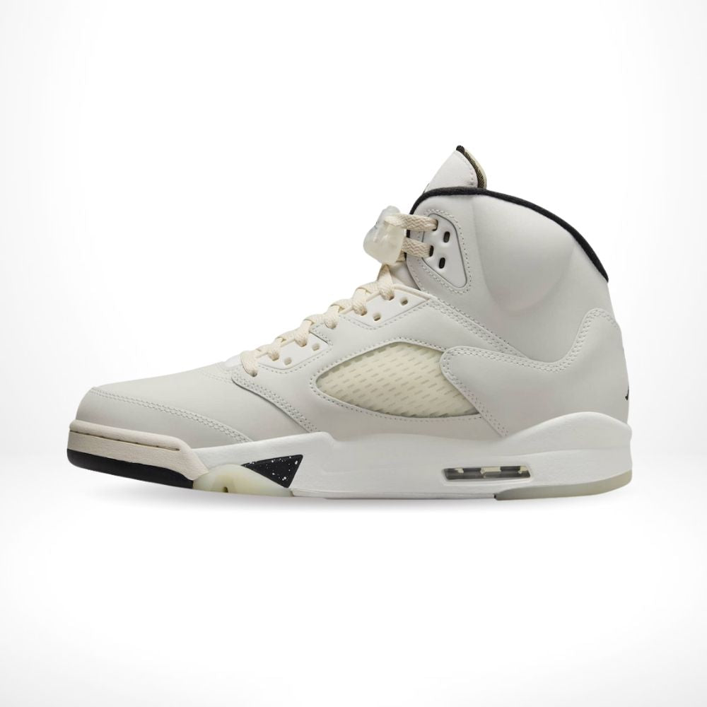 Air Jordan 5 Retro SE in Sail - product image from the listing.