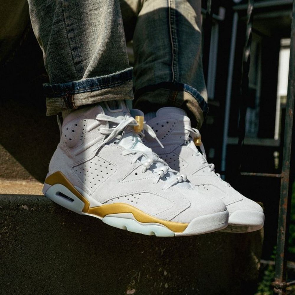 Air Jordan 6 Retro Craft Paris Olympics in Pearl - product image from the listing.