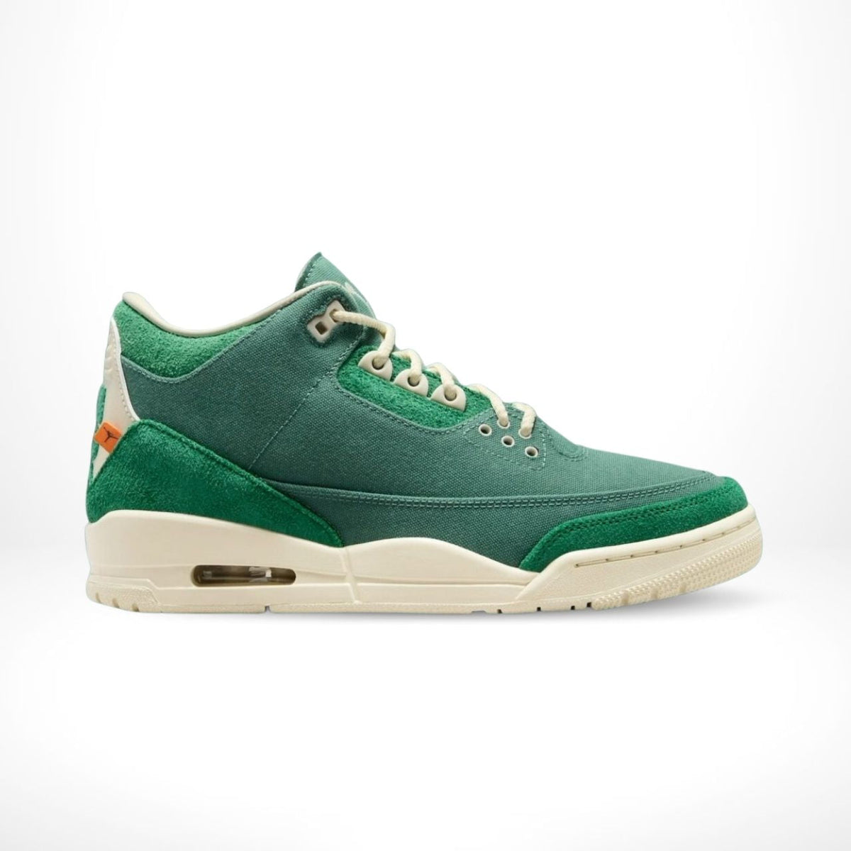 Air Jordan 3 Retro SP Nina Chanel in Green - product image from the listing.