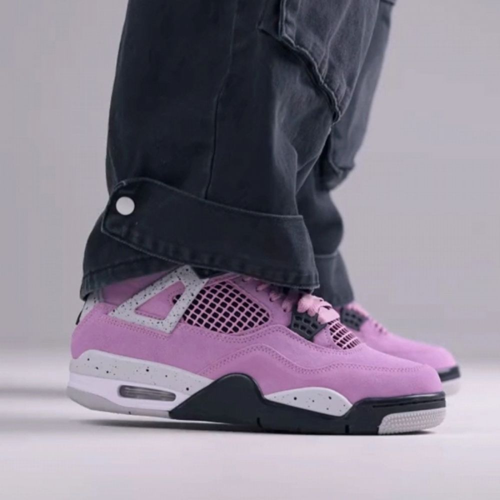 Orchid Purple - Air Jordan 4 Retro 2024 - product image from the listing.