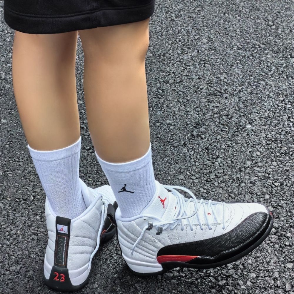 Taxi Flip - Air Jordan 12 Retro 2024 - product image from the listing.