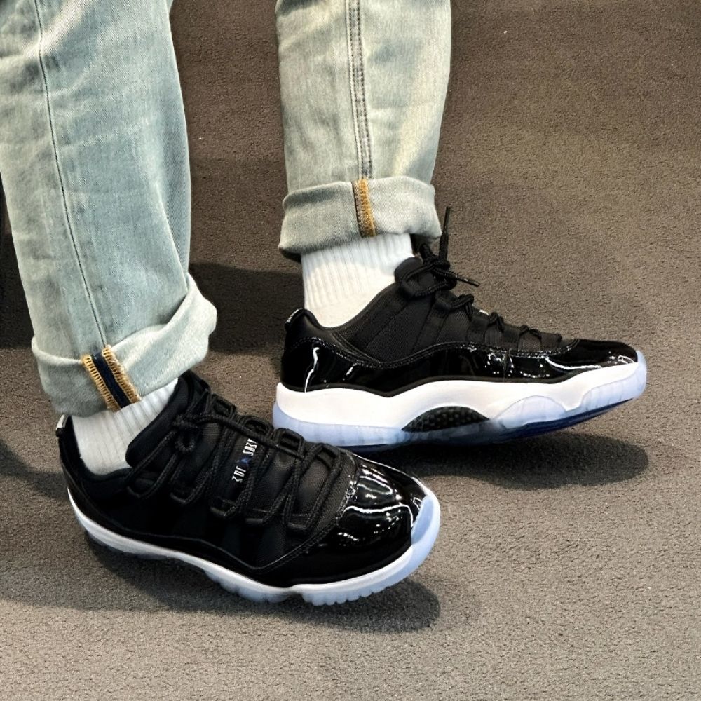 Space Jam - Air Jordan 11 Low 2024 - product image from the listing.