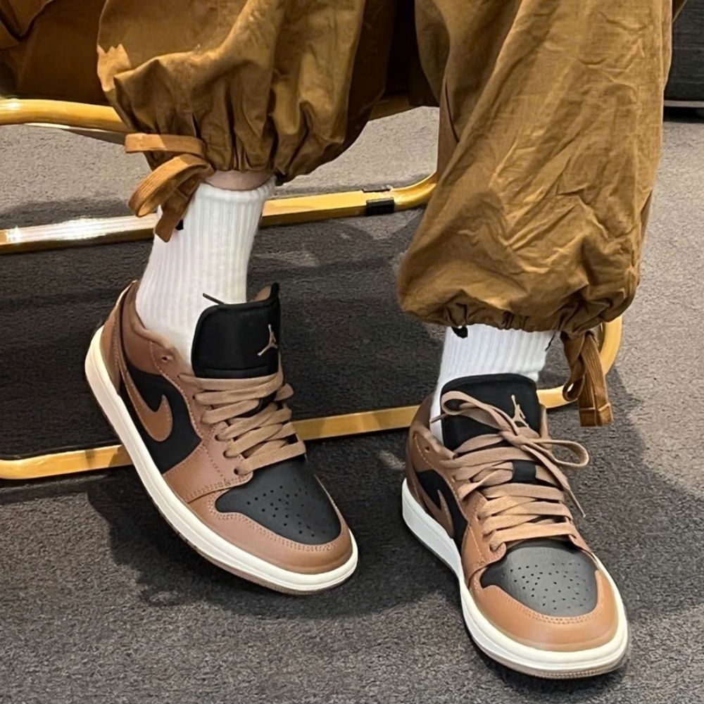 Air Jordan 1 Low Archaeo in Brown - product image from the listing.