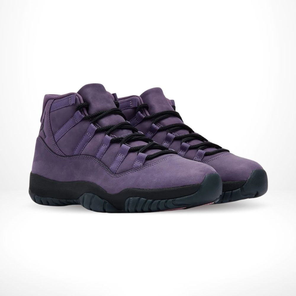 Mojave - Air Jordan 11 Retro - product image from the listing.