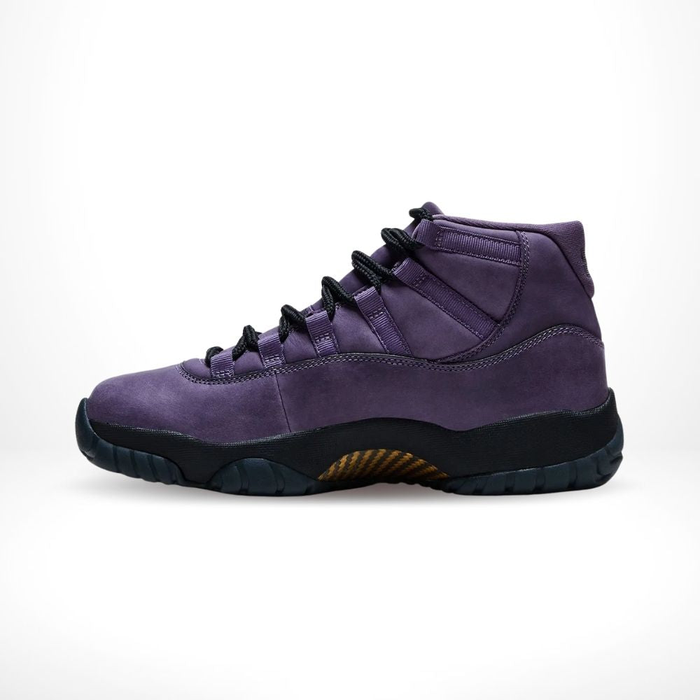 Mojave - Air Jordan 11 Retro - product image from the listing.