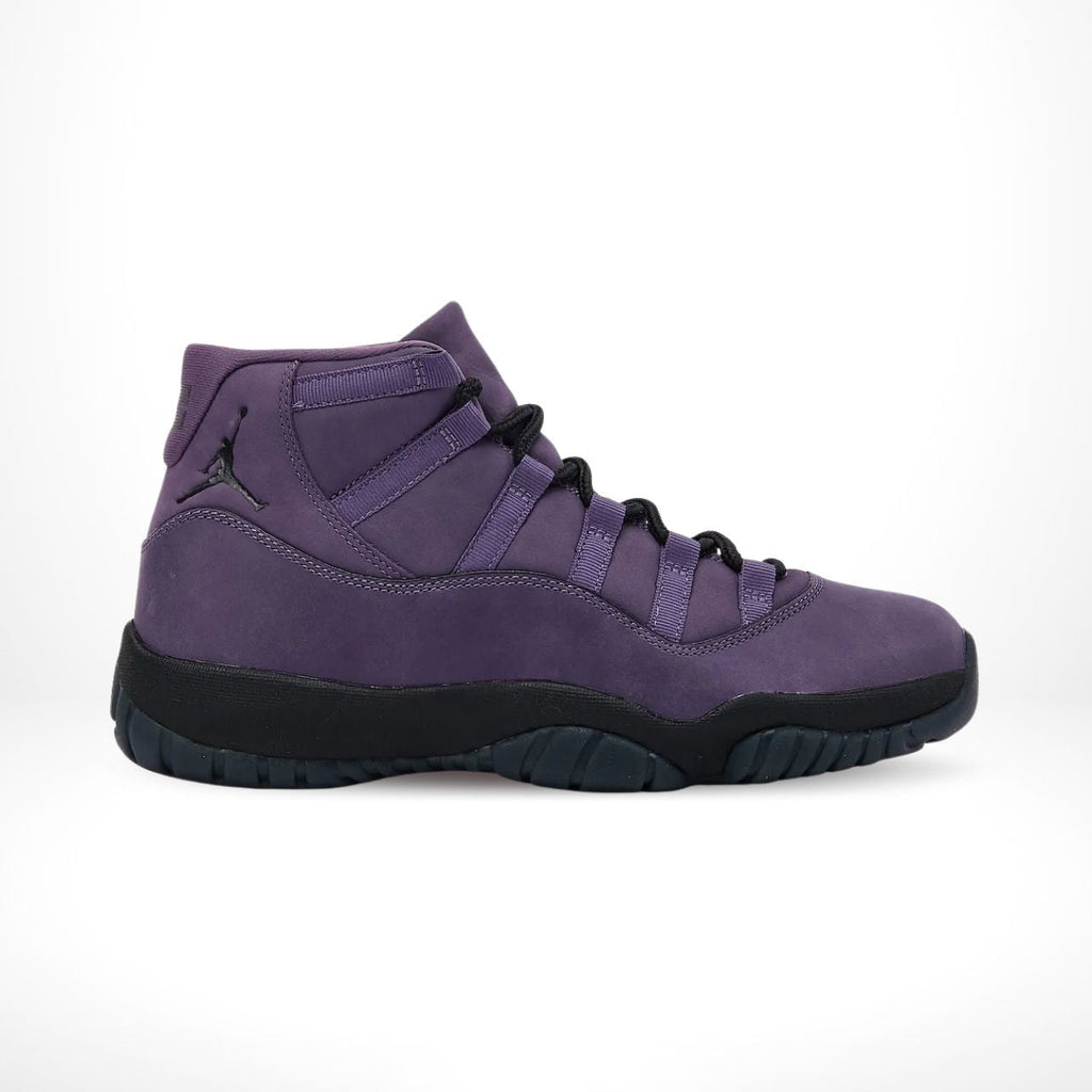 Mojave - Air Jordan 11 Retro - product image from the listing.