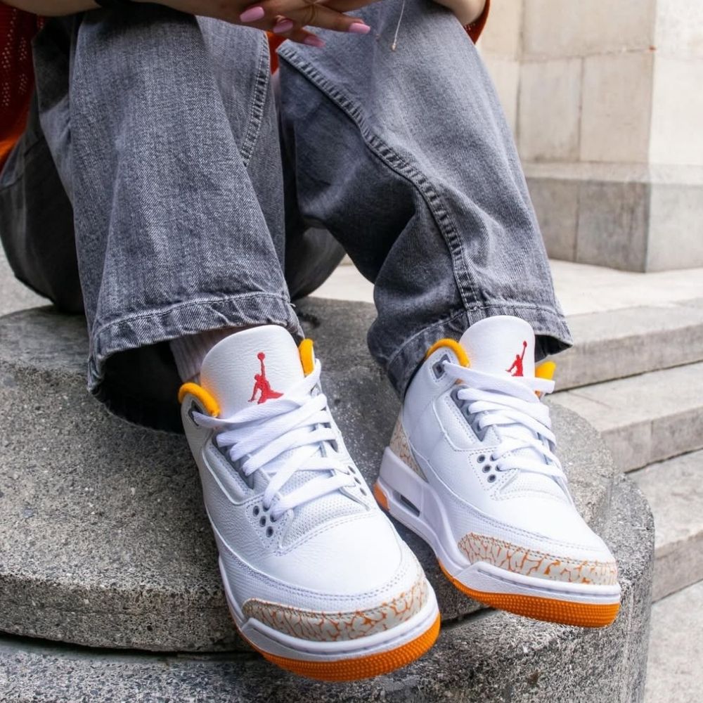 Air Jordan 3 Orange Citrus in White - product image from the listing.