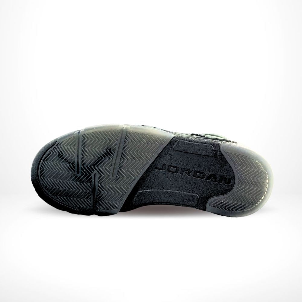 Black Cat Anthracite - Air Jordan 5 - product image from the listing.
