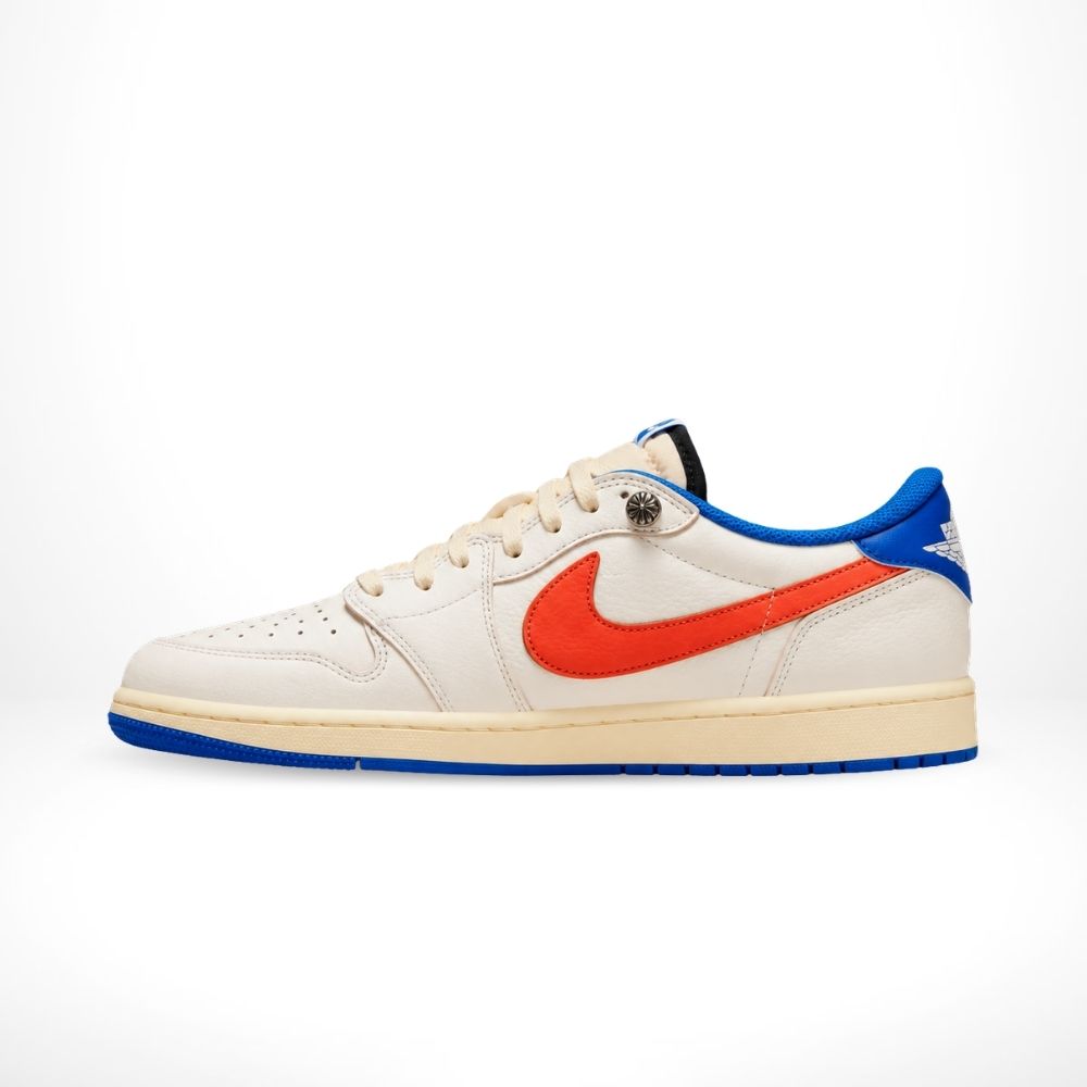 x Travis Scott x Chrome Hearts Knicks - Air Jordan 1 Low - product image from the listing.
