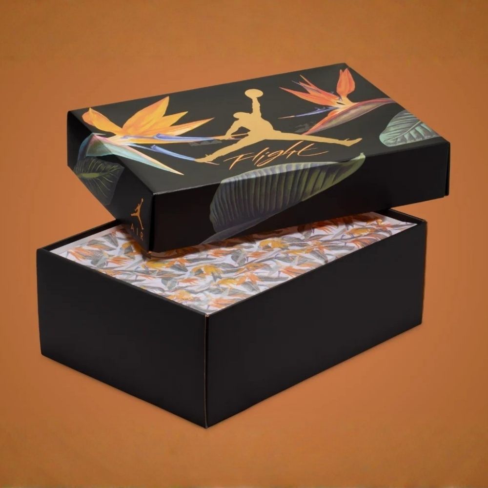 Birds of Paradise - Air Jordan 4 - product image from the listing.