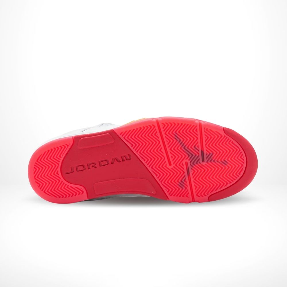 Sunset - Air Jordan 5 Retro - product image from the listing.