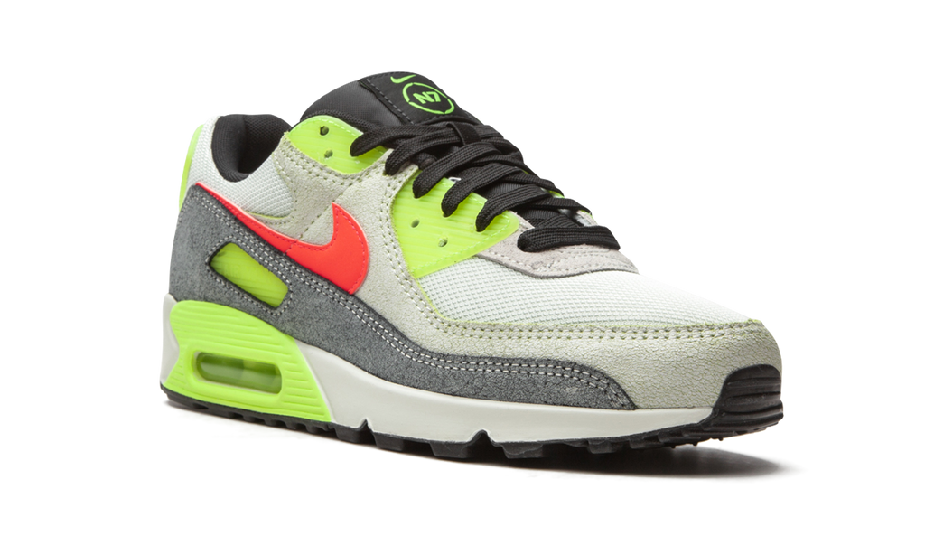 "N7 (2020/2025)" Air Max 90 CV0264 001 - product image from the listing.