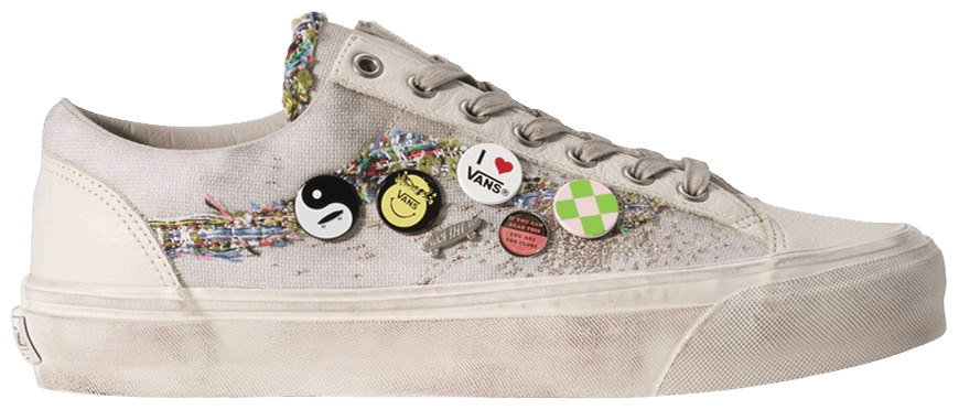 Souvenir White Old Skool 36 LX by Vans - product image from the listing.