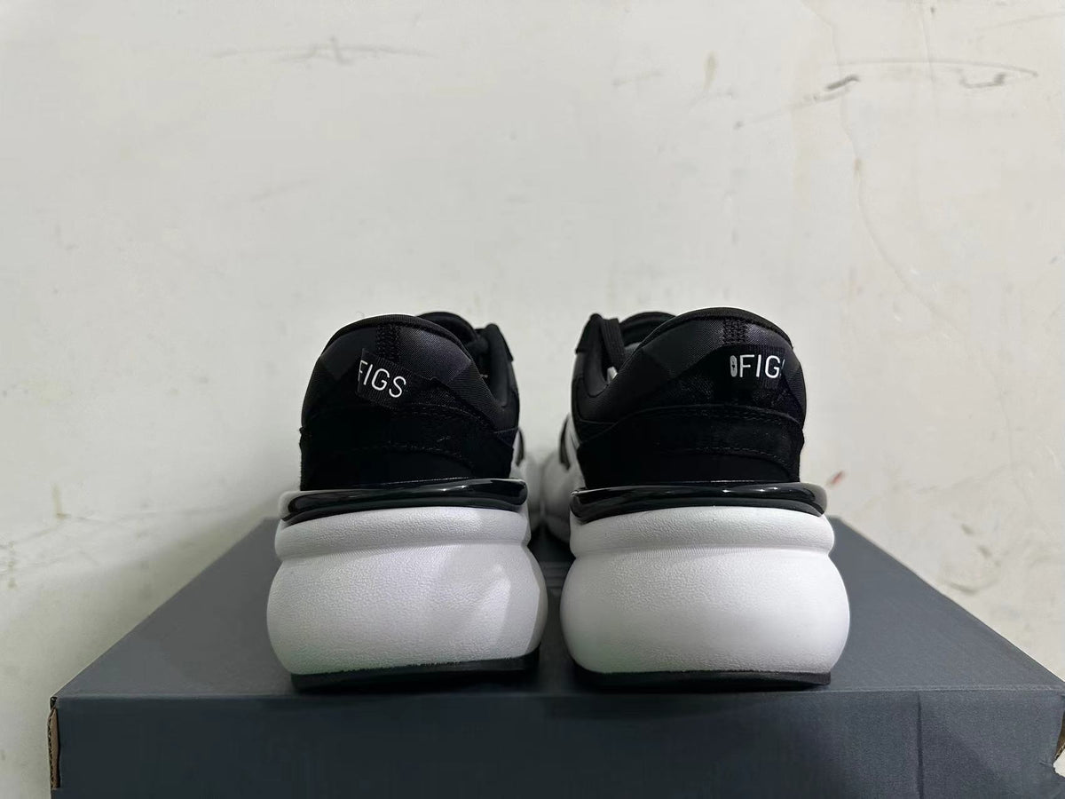 New Balance 3447 Sneakers in Black and White - product image from the listing.