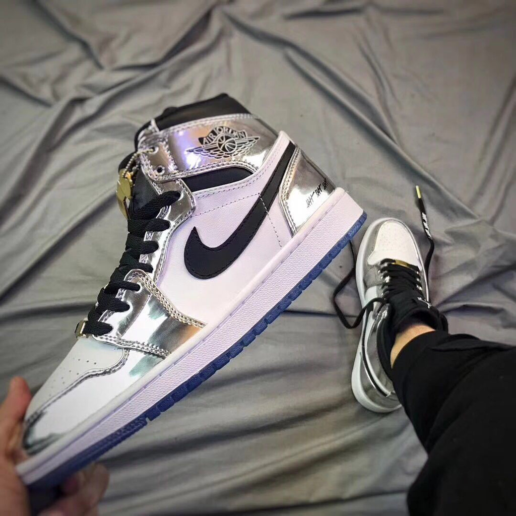 Air Jordan 1 Pass The Torch High-Top Sneakers Silver White - product image from the listing.