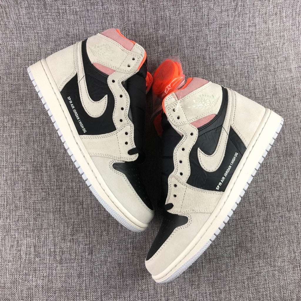 Air Jordan 1 High OG Grey Black Pink 555088-018 - product image from the listing.