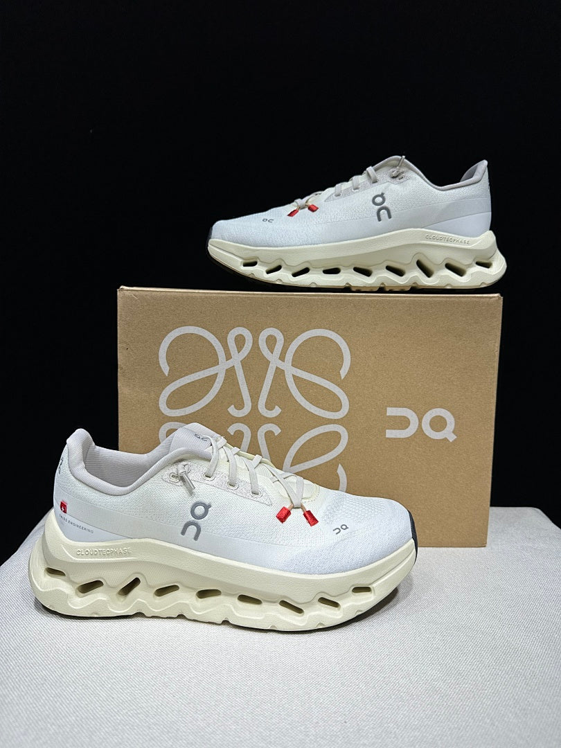 Sand and Cream On Cloudtilt Sneakers - product image from the listing.