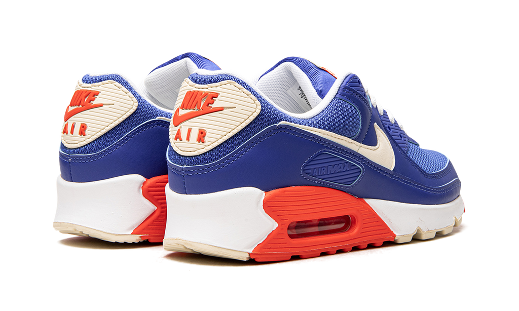 DM8316 400 - Air Max 90 - product photo shown in the listing for this item.