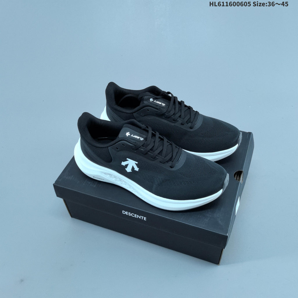 DESCENTE RUN STEP Low-Top Shoes for Running SQ113RRN14 - product image from the listing.