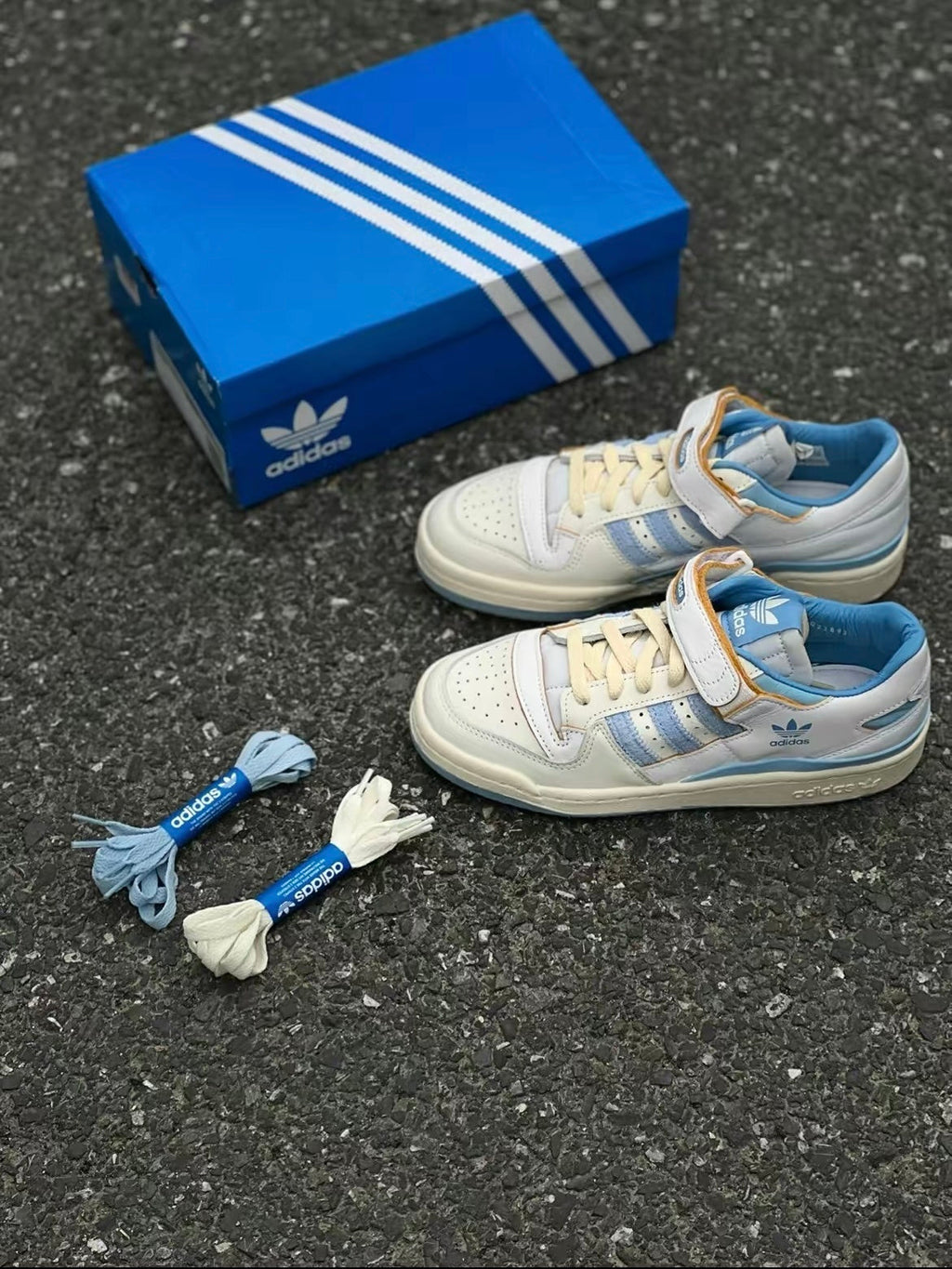 Adidas Originals Forum 84 Low LG Carolina Sneakers in Blue GZ1893 - product image from the listing.