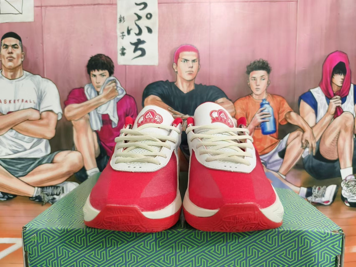 Anta KT 10 Basketball Shoes in White and Red - product image from the listing.