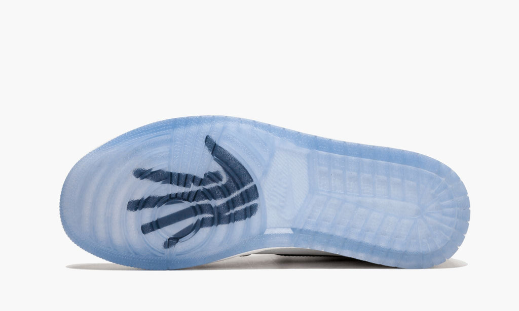"Think 16 / Kawhi Leonard" Air Jordan 1 Hi Retro - product image from the listing.