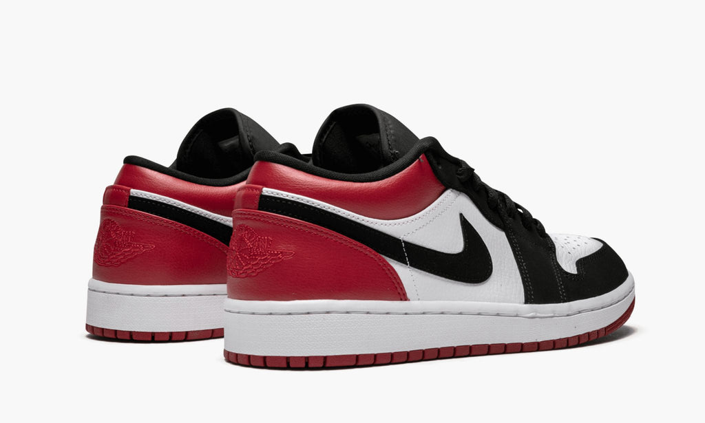 "Black Toe" Air Jordan 1 Low - product image from the listing.