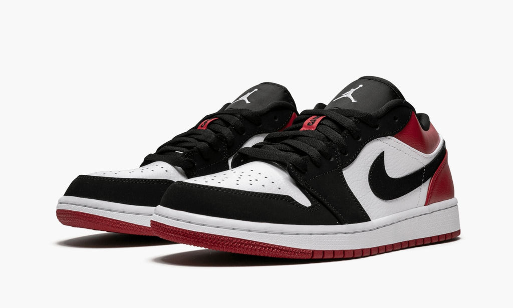"Black Toe" Air Jordan 1 Low - product image from the listing.