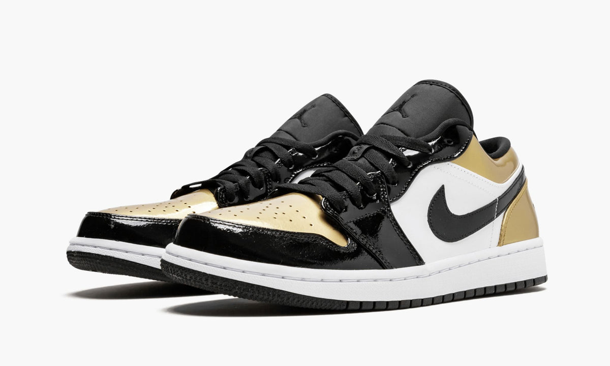 "Gold Toe" Air Jordan 1 Low - product image from the listing.