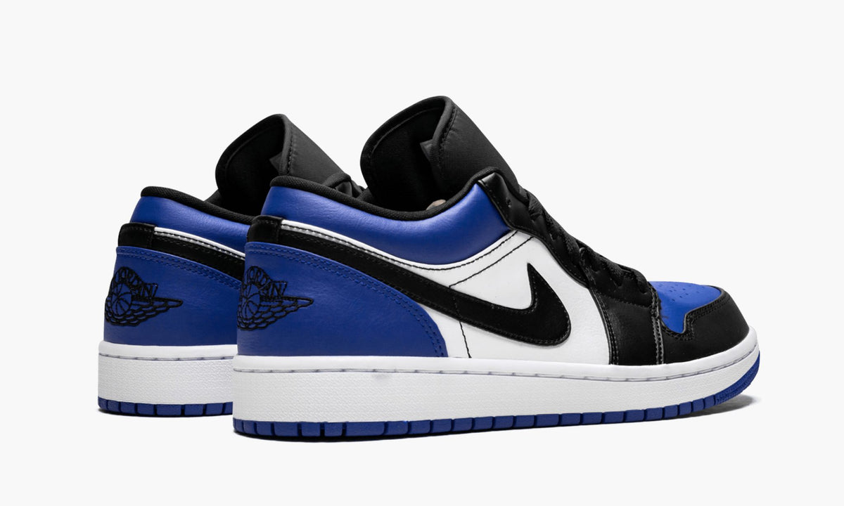 "Royal Toe" Air Jordan 1 Low - product image from the listing.