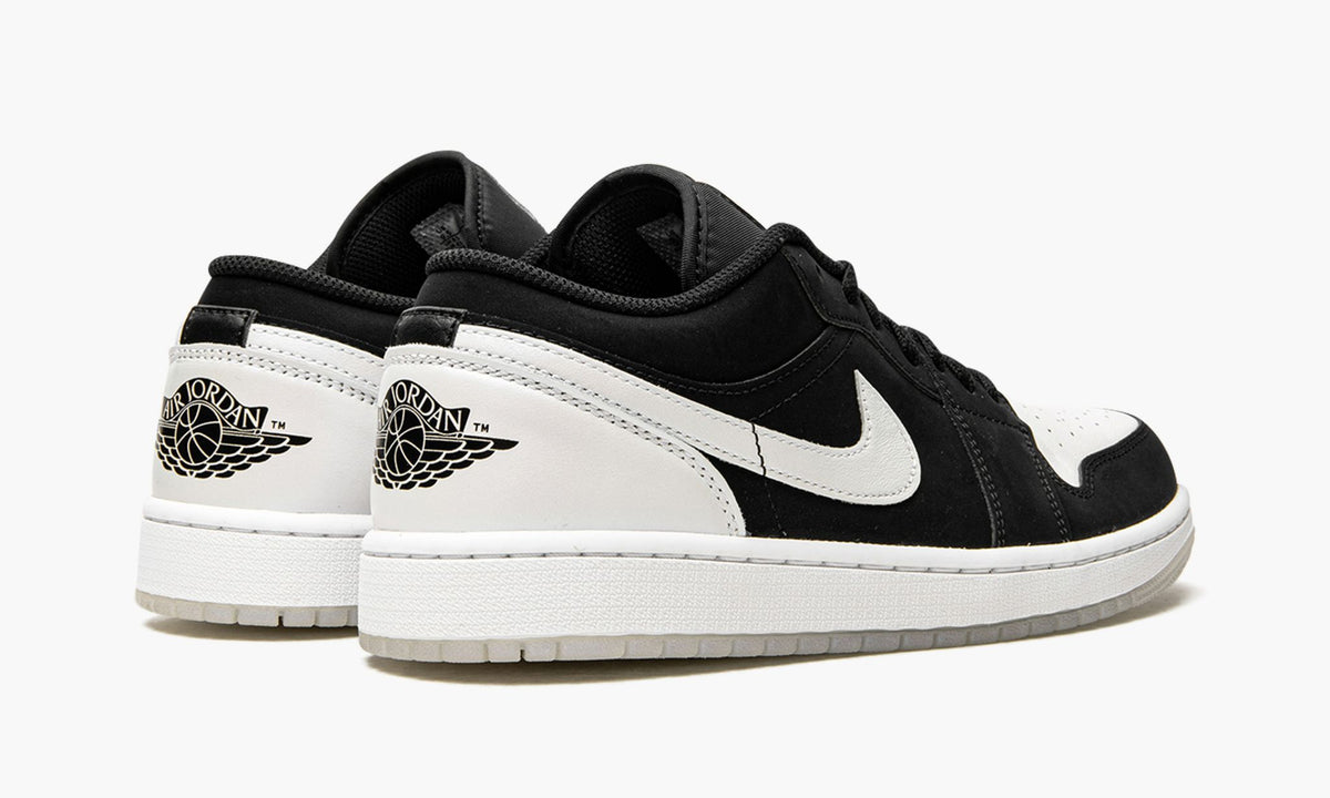 Diamond - Air Jordan 1 Low - product image from the listing.