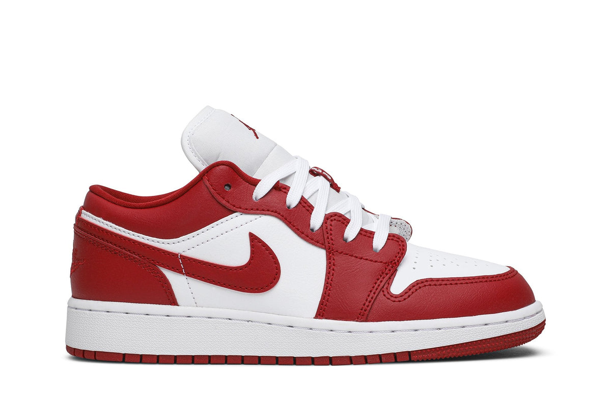Air Jordan 1 Low Gym in Red - product image from the listing.