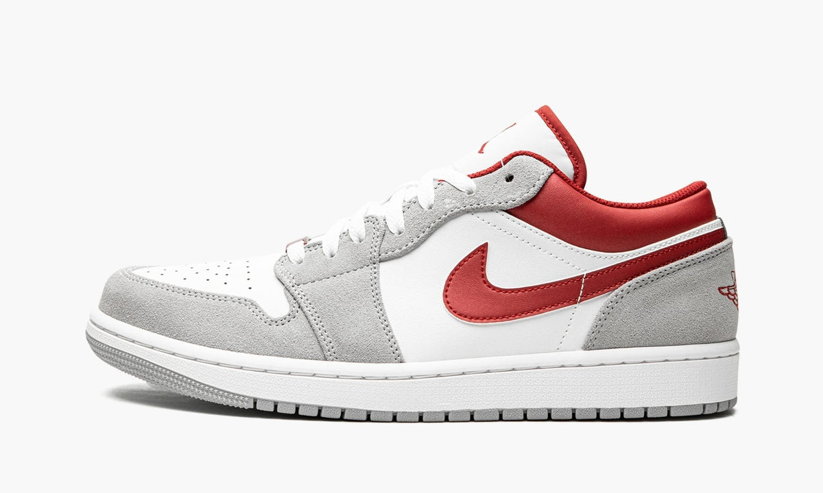 "White / Grey / Red" AIR JORDAN 1 LOW SE - product image from the listing.