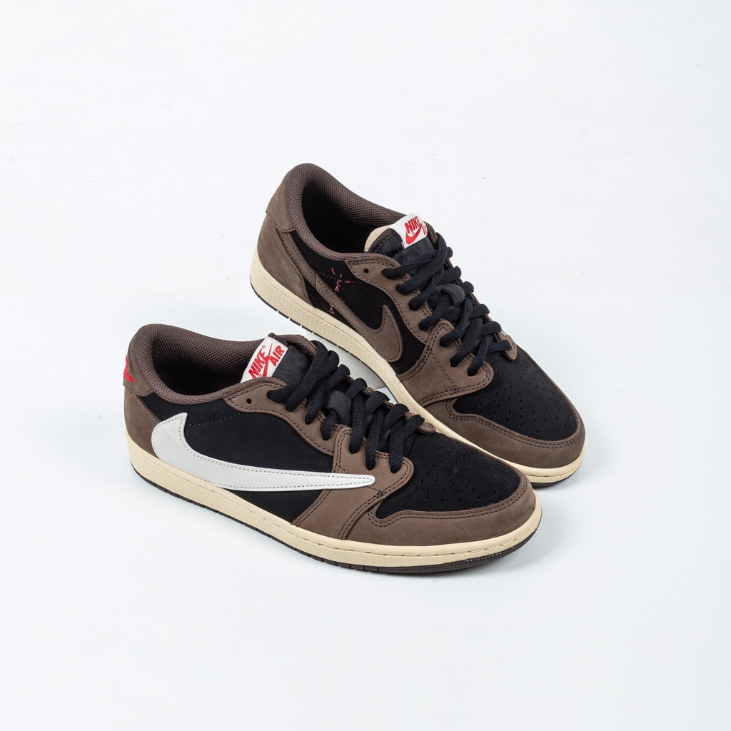 TraviScots - Air Jordan 1 Low - product image from the listing.