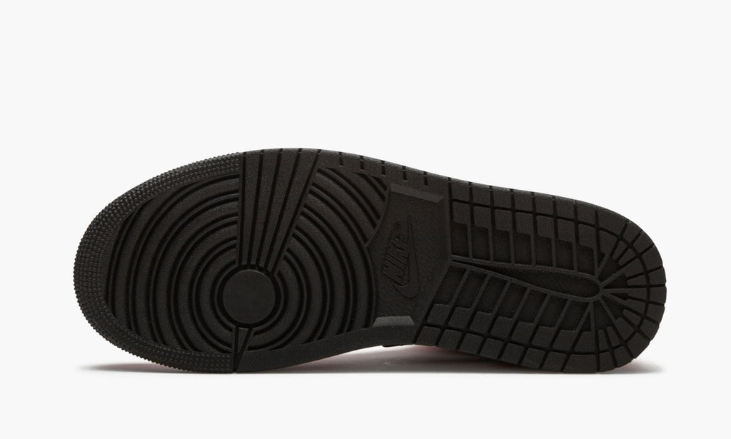 "Chicago Black Toe" Air Jordan 1 Mid - product image from the listing.