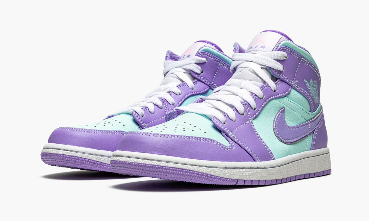 "Purple Pulse / Glacier Blue" Air Jordan 1 Mid - product image from the listing.