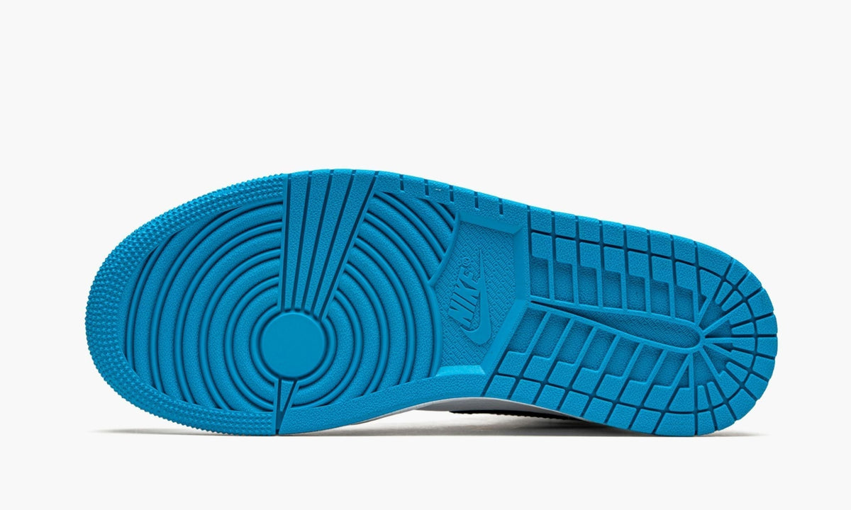 "White / Laser Blue" Air Jordan 1 Mid - product image from the listing.