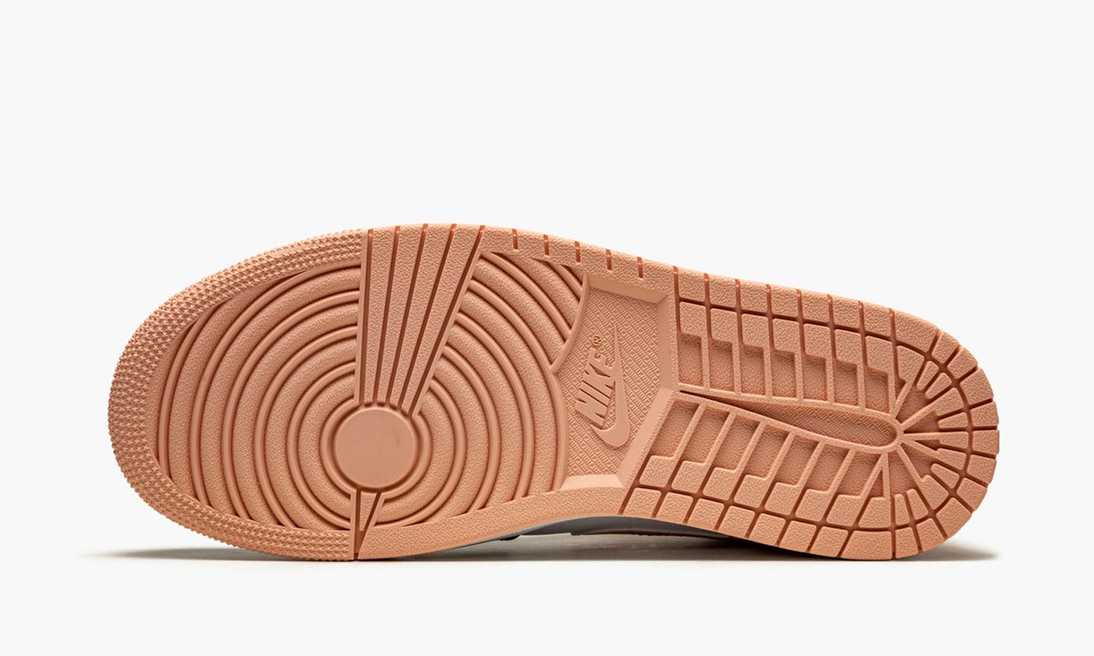 Crimson Tint - Air Jordan 1 Mid - product image from the listing.