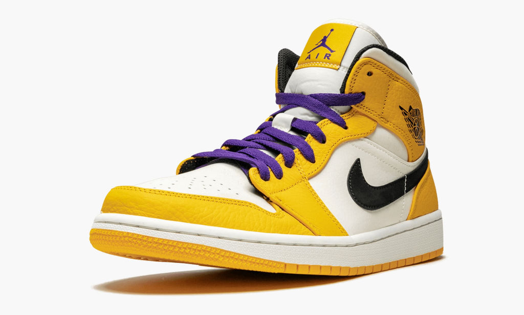 "Lakers" Air Jordan 1 Mid SE - product image from the listing.