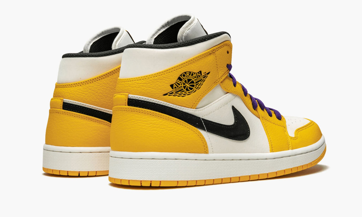 "Lakers" Air Jordan 1 Mid SE - product image from the listing.