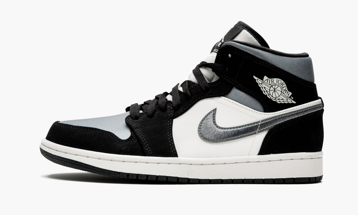 "Satin Grey" Air Jordan 1 Mid SE - product image from the listing.