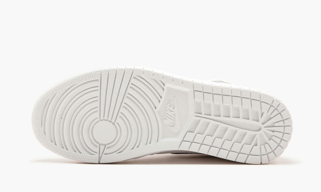 OG - Air Jordan 1 Retro High - product image from the listing.
