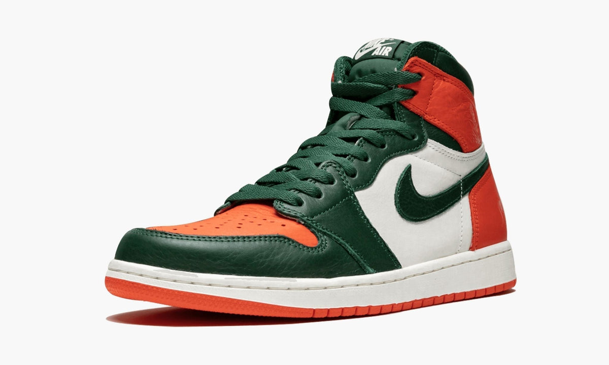 "Solefly" Air Jordan 1 Retro High OG - product image from the listing.