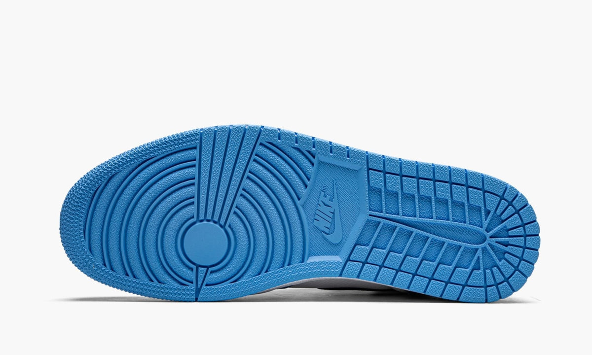 "University Blue" Air Jordan 1 Retro High OG - product image from the listing.
