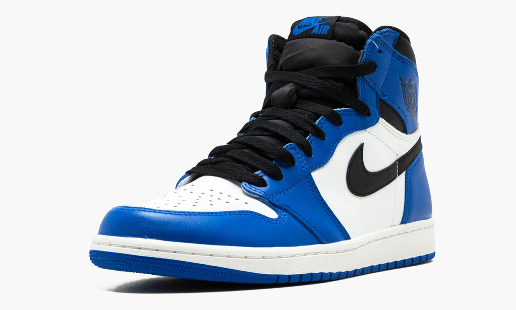 Air Jordan 1 Retro High OG Game in Royal - product image from the listing.