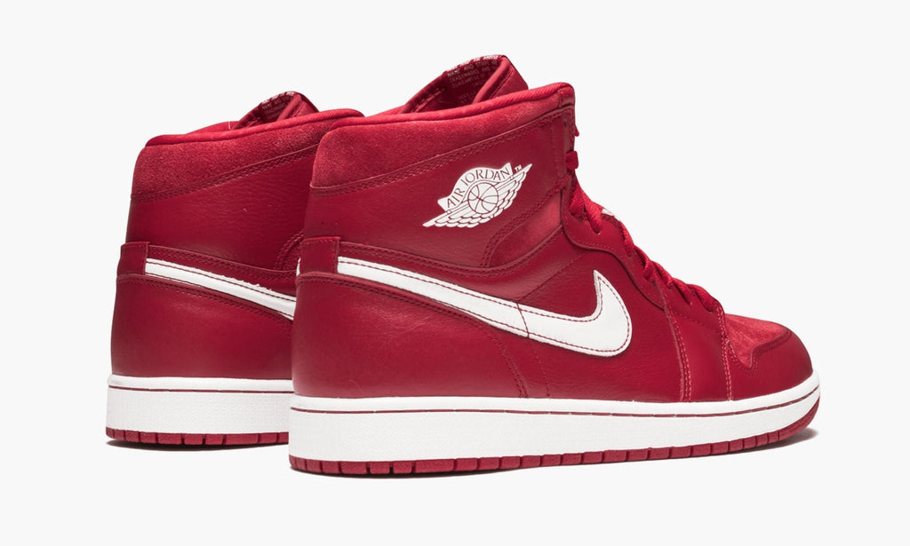 Air Jordan 1 Retro High OG Gym in Red - product image from the listing.