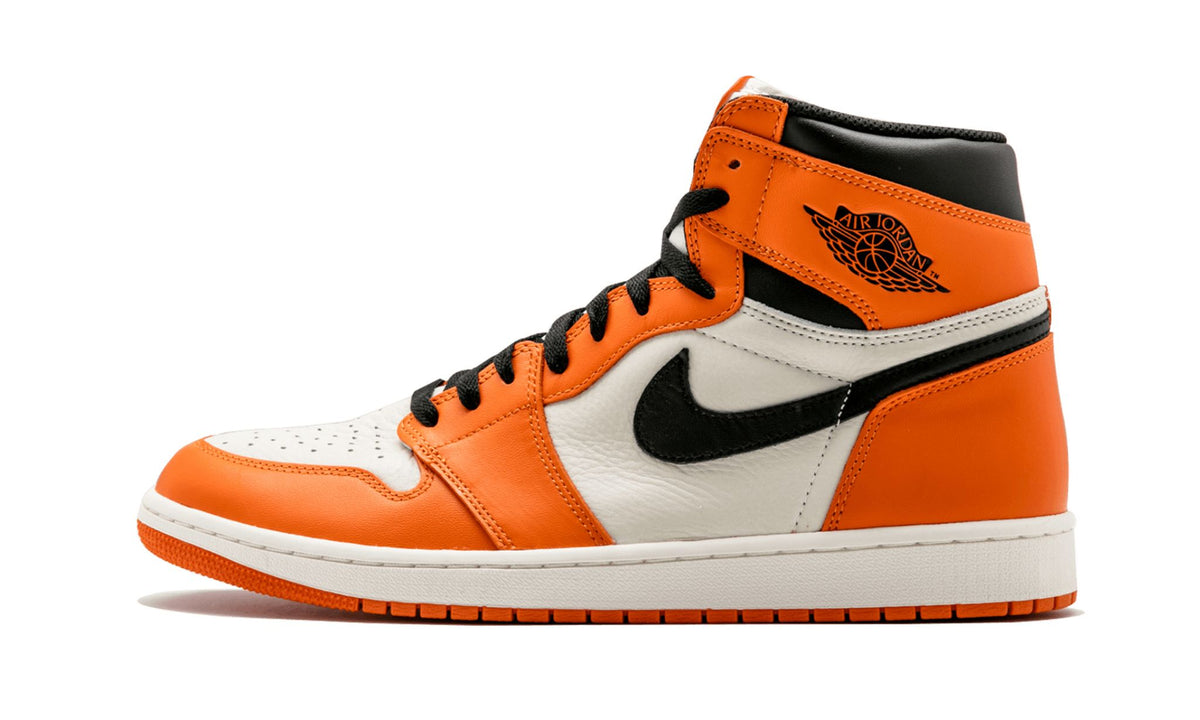 Reverse Shattered Backboard - Air Jordan 1 Retro High OG - product image from the listing.